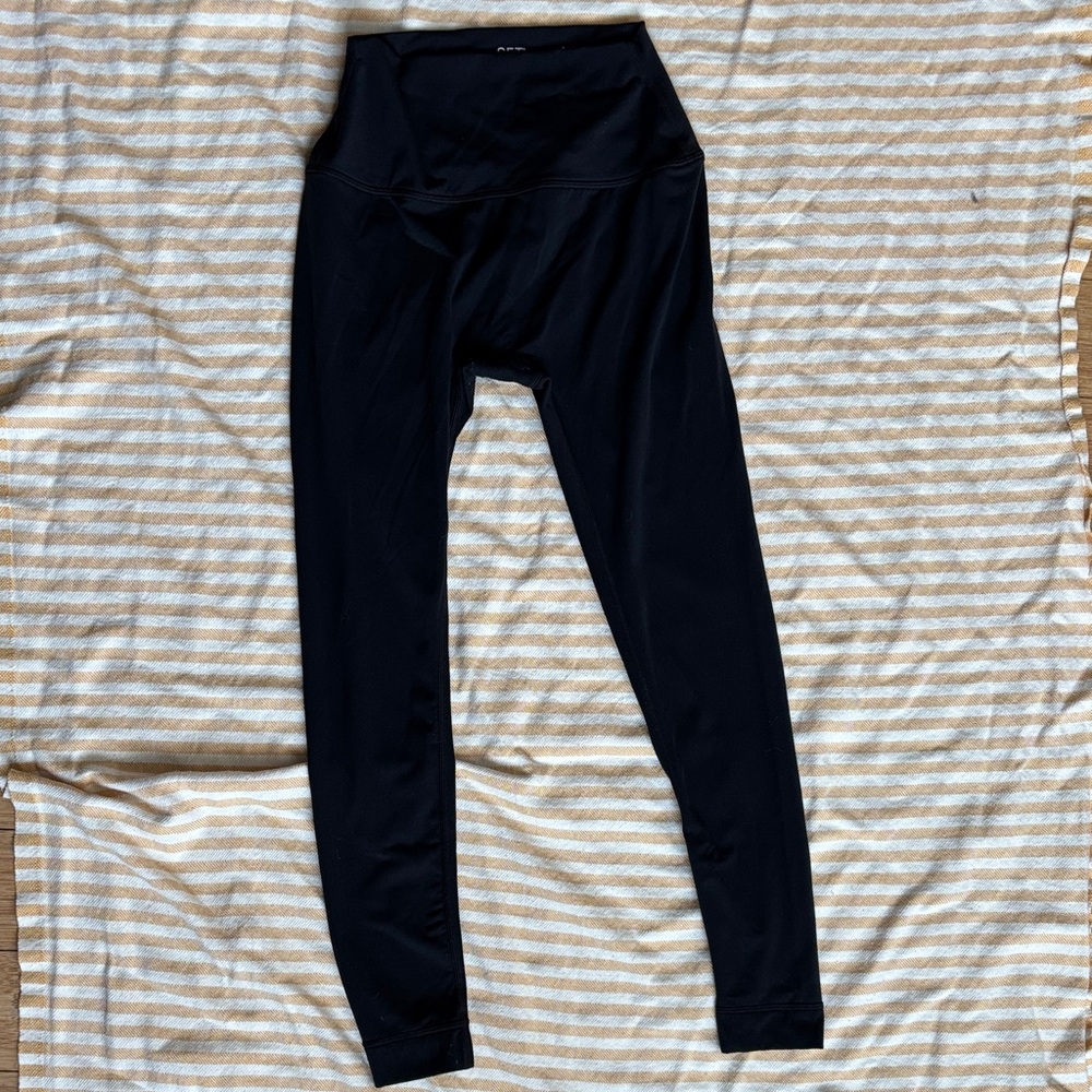 SET Active | Black AirLuxe Leggings